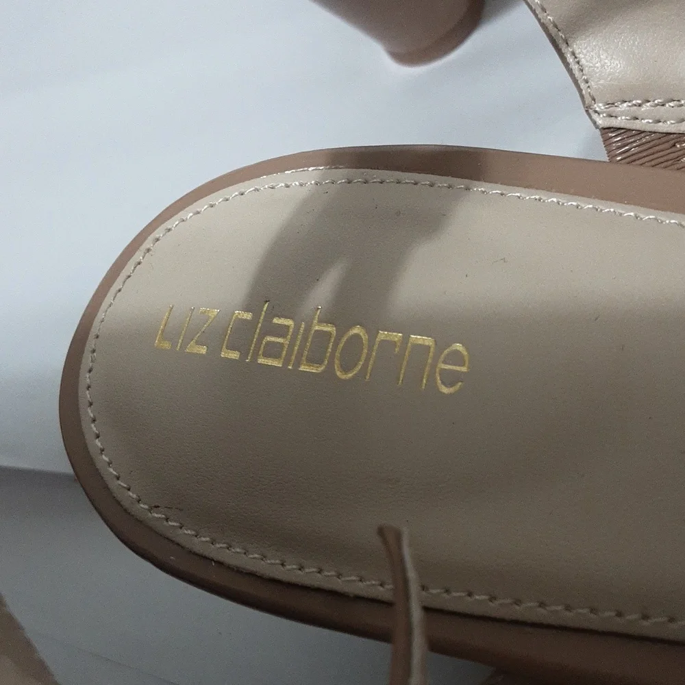 Liz Claiborne Women's‎ 10M Crisscross Strappy Wedge Shoes